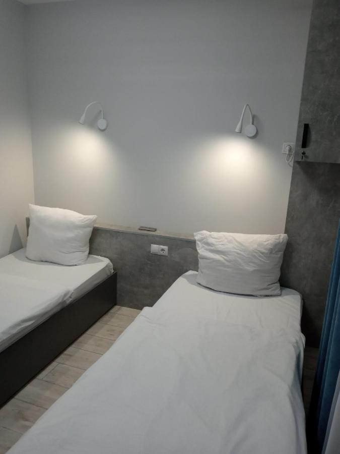 Welcome Apartments В Центре Uzjhorod Exteriör bild