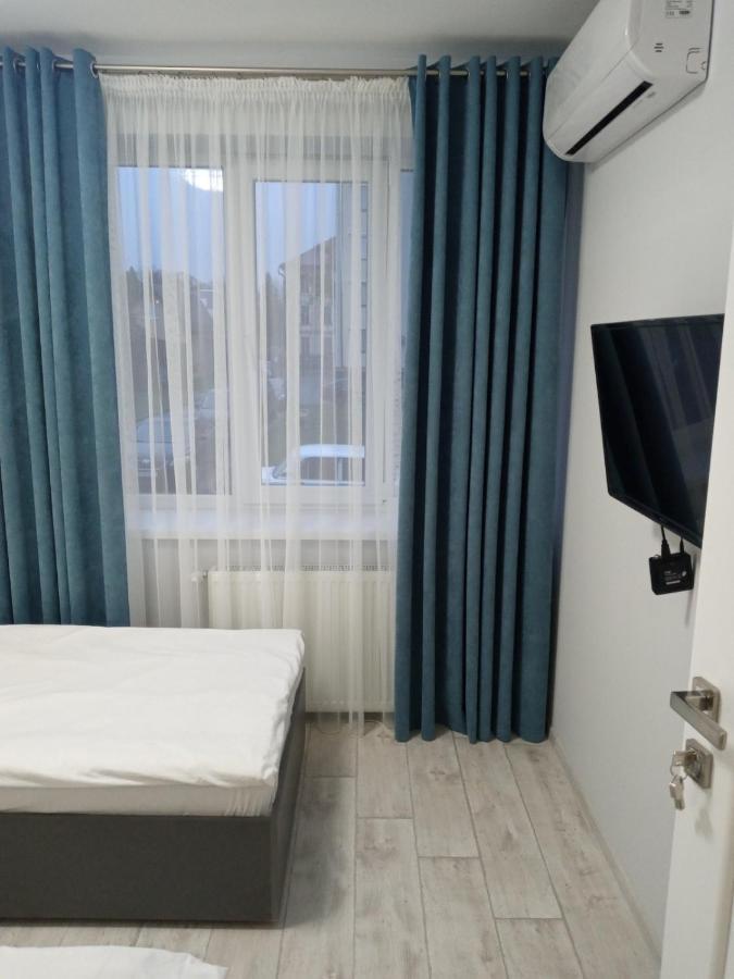 Welcome Apartments В Центре Uzjhorod Exteriör bild